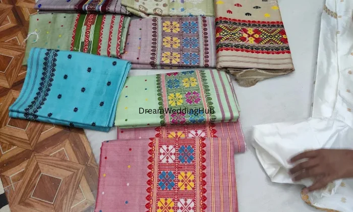 HANDLOOM HUES